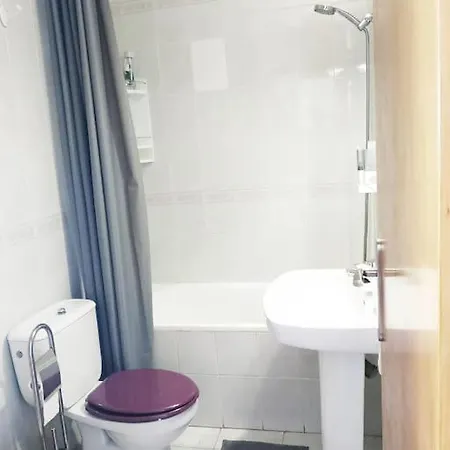 с морской панорамой تورّيفيِخا